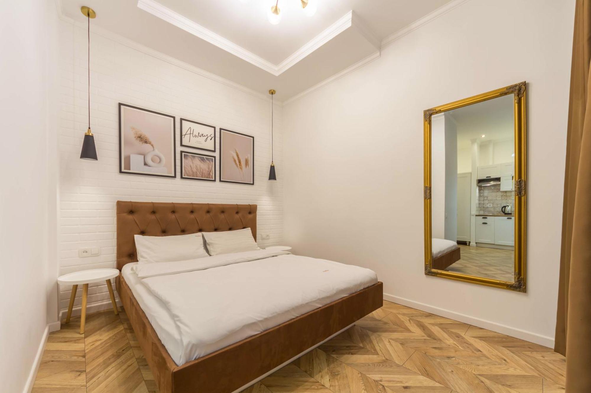 Self Check-In Apartments Kyiv Exterior photo